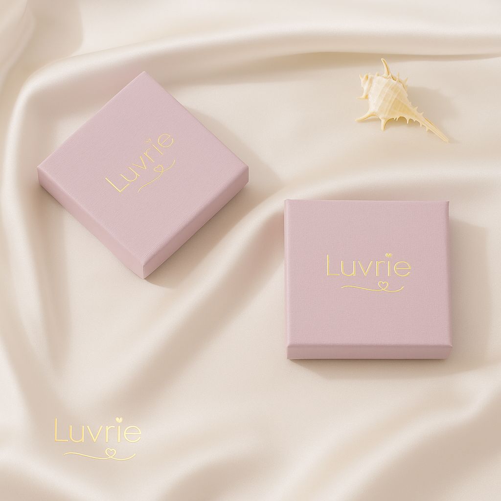 The Heart Pendant Initial Letter Necklace